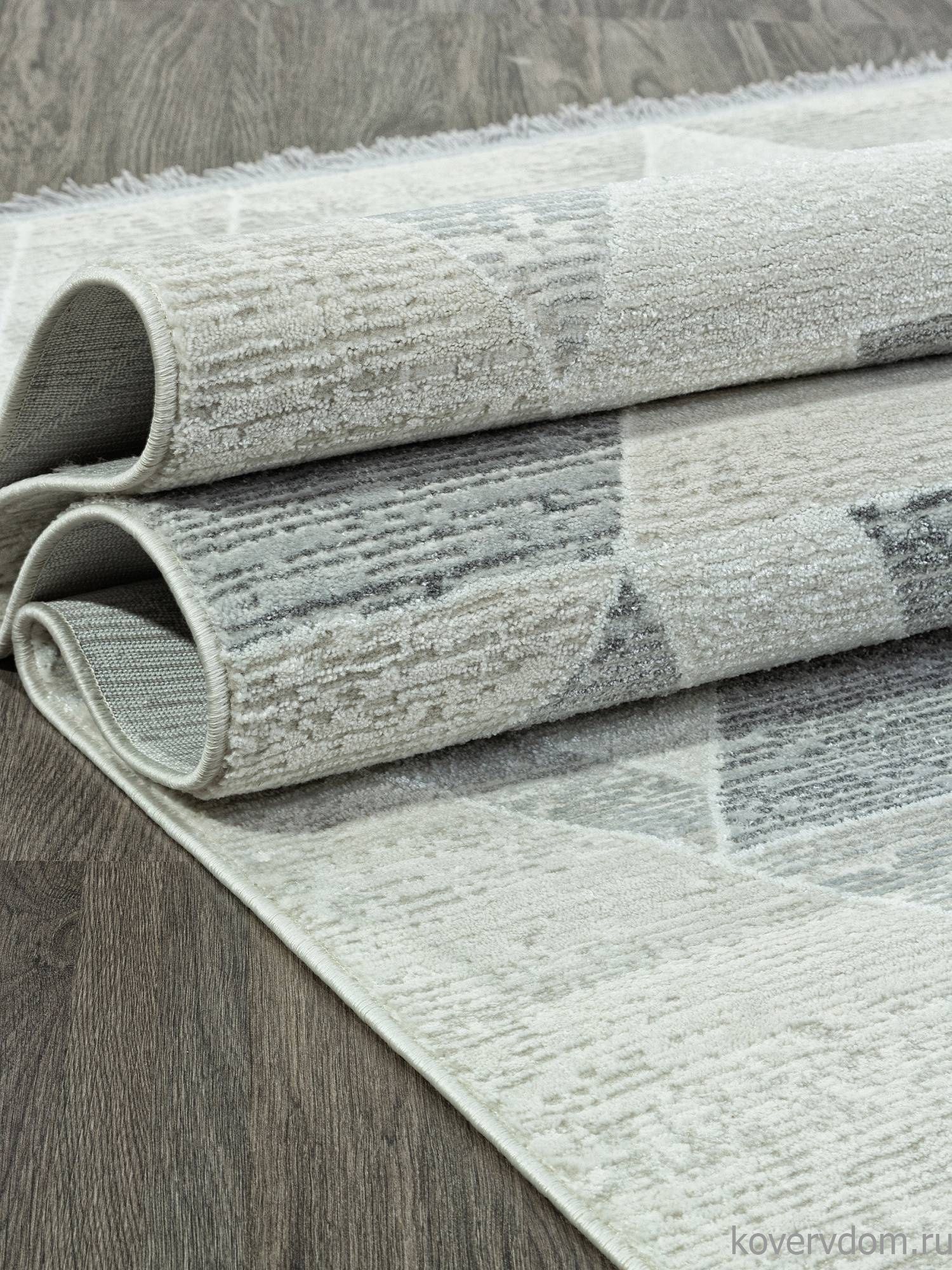 Ковер RUBI 26224C CREAM / GREY